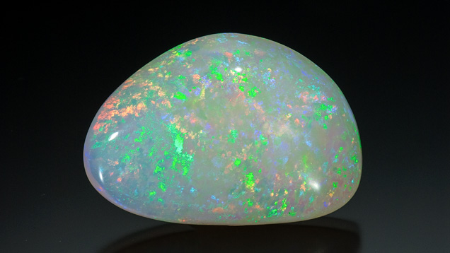 117.85 Carat Australian Light Opal Cabochon